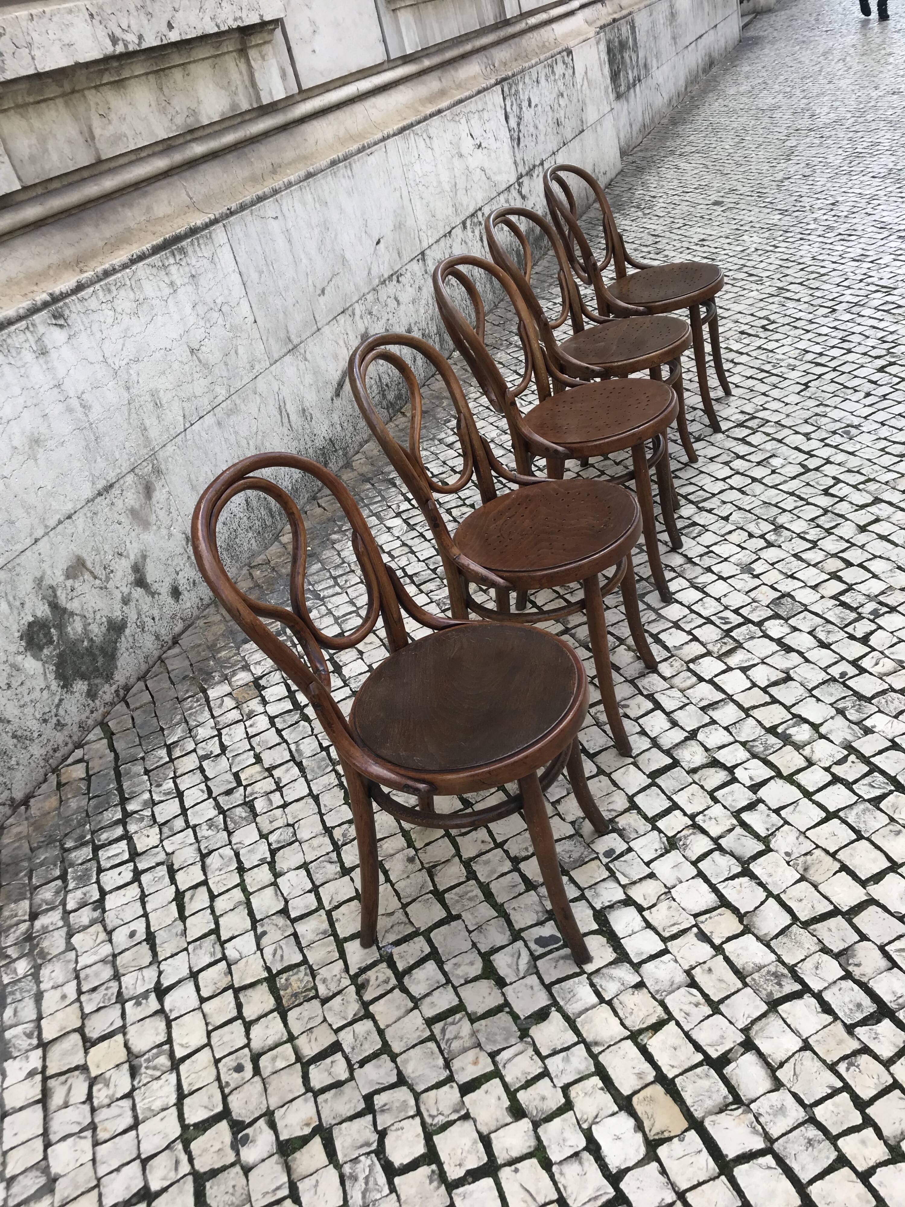 5 chairs Bistro Thonet