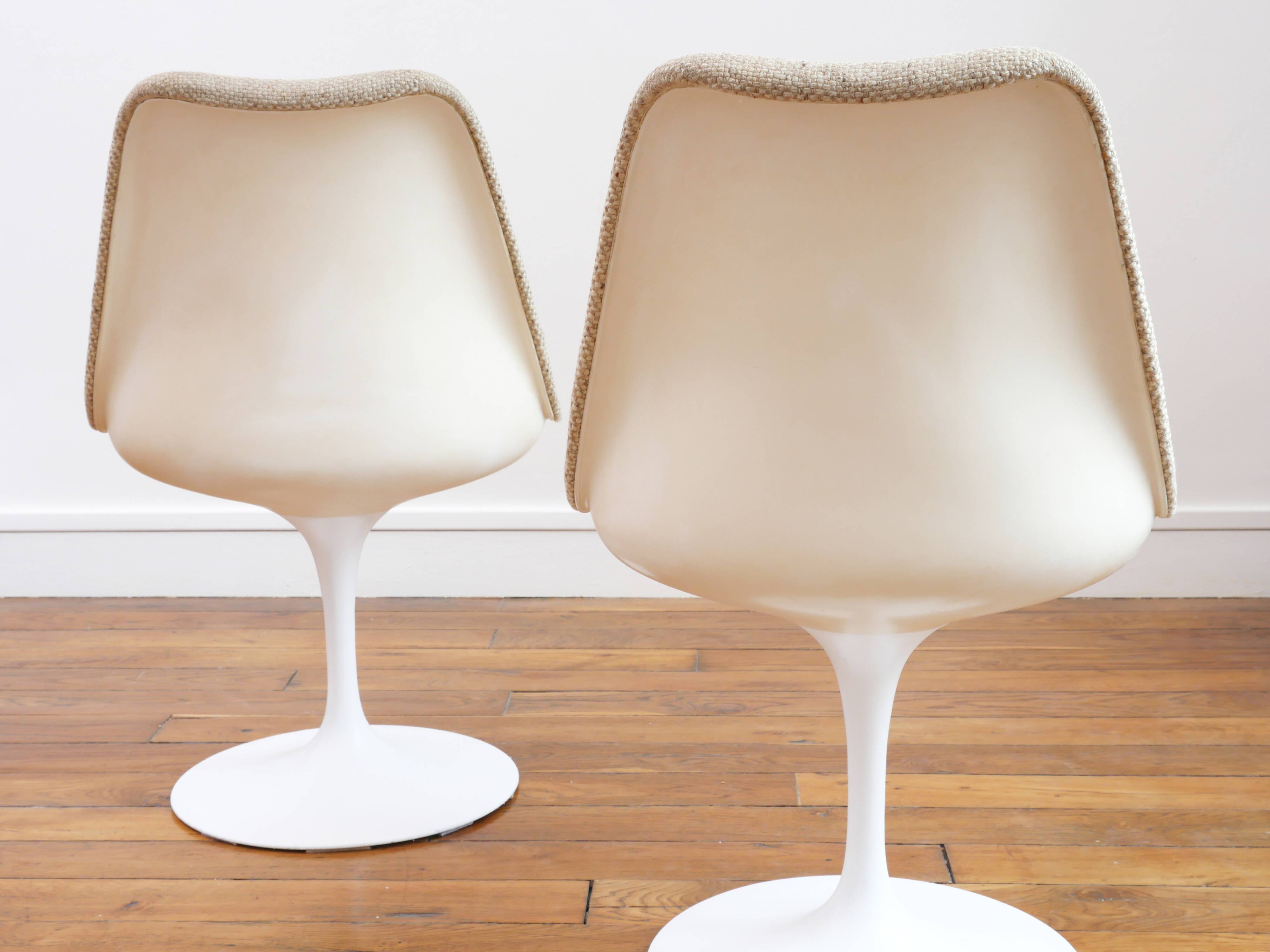 2 Tulip Chairs Knoll