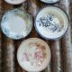 9 assiettes creuses anciennes dépareillées 
