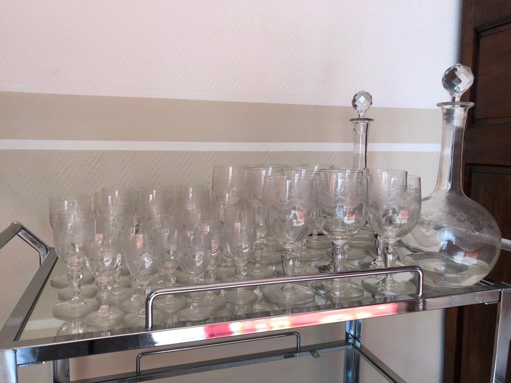 Services de verres de différentes tailles