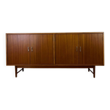 Buffet en teck du milieu du siècle