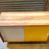 Buffet U 452 jaune par Jiri Jiroutek pour Interier Praha 1960