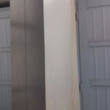 Metal locker with 10 flaps