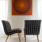 Pair of Knoll 'Vostra' armchairs