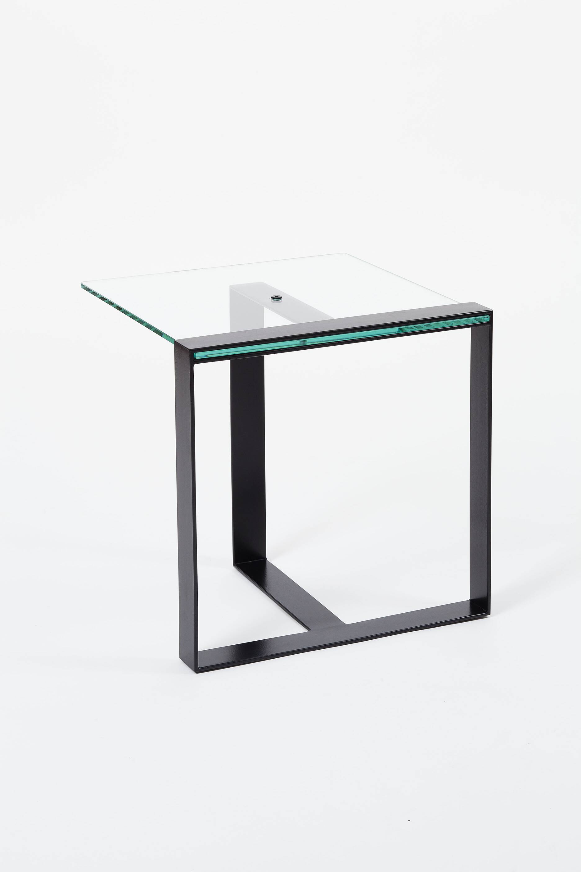 Severin side table