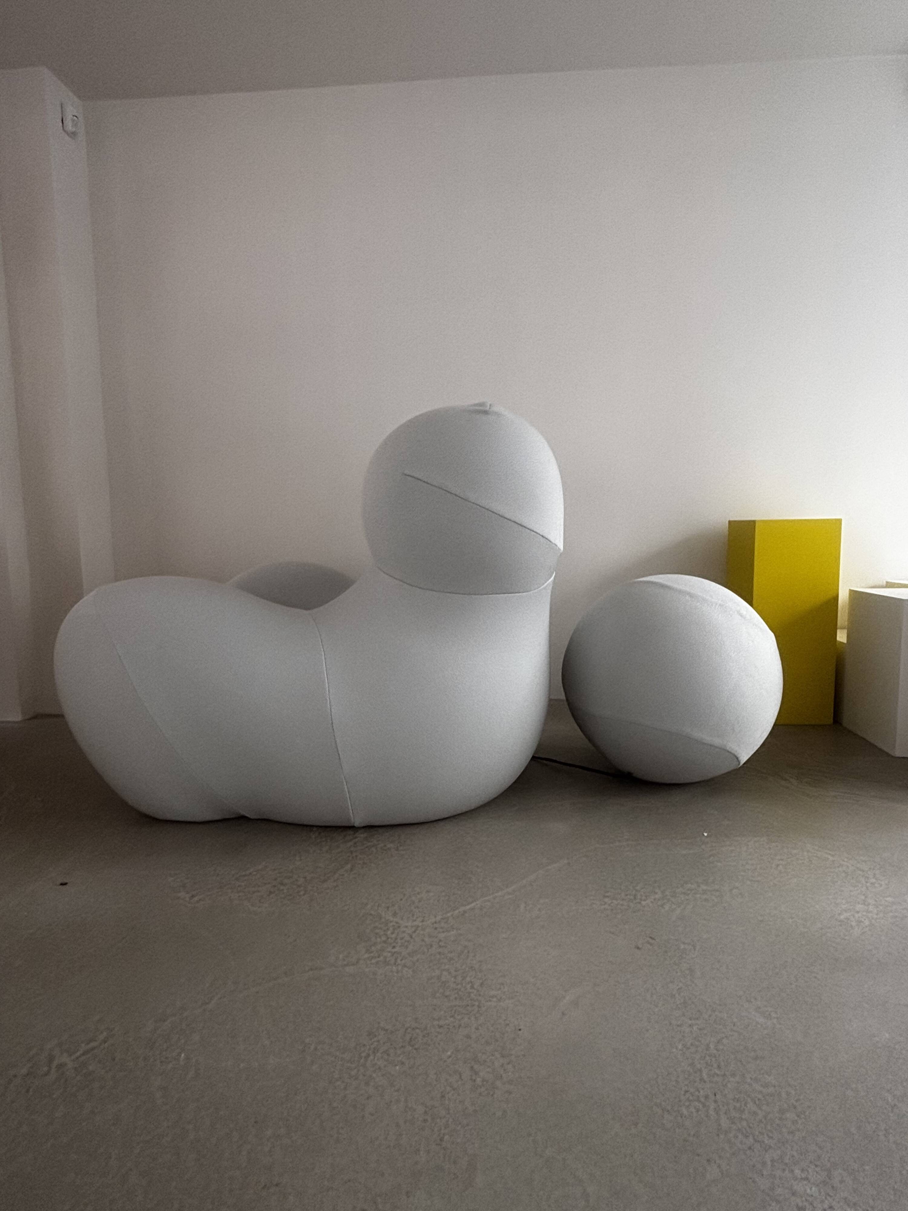 "la mama" armchair by Gaetano Pesce for B&B Italia