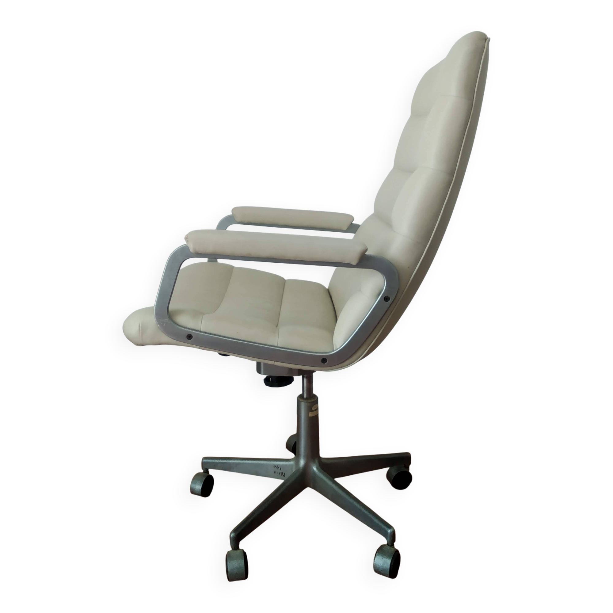 Armchair by Geoffrey Harcourt for Artifort 1970s-1980s