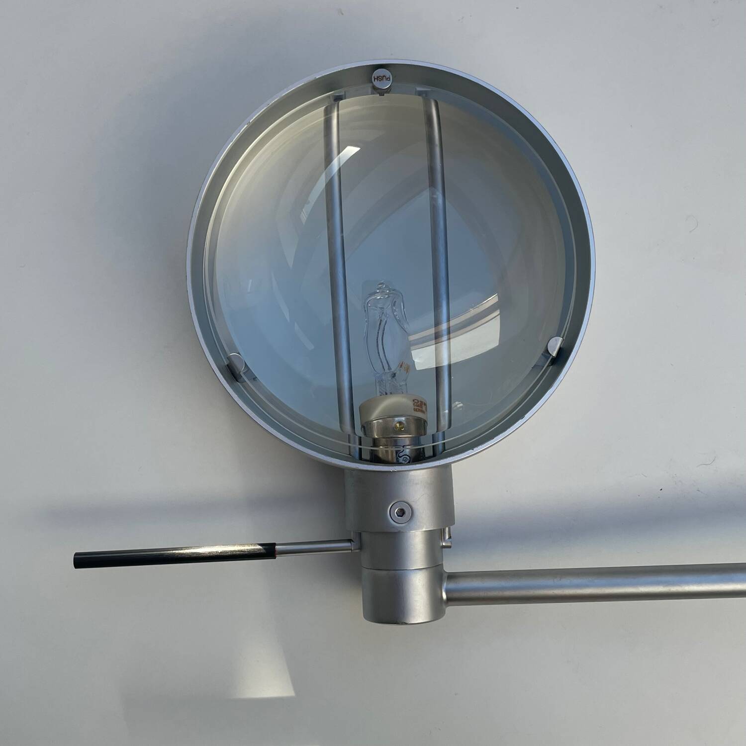Wall lamp with arm Sento Occhio