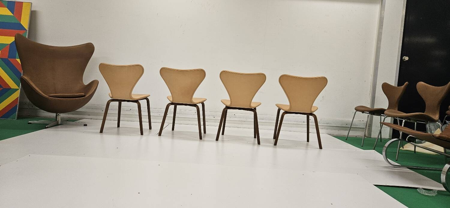 Ensemble Arne Jacobsen Seven chaise grand prix Fritz Hansen