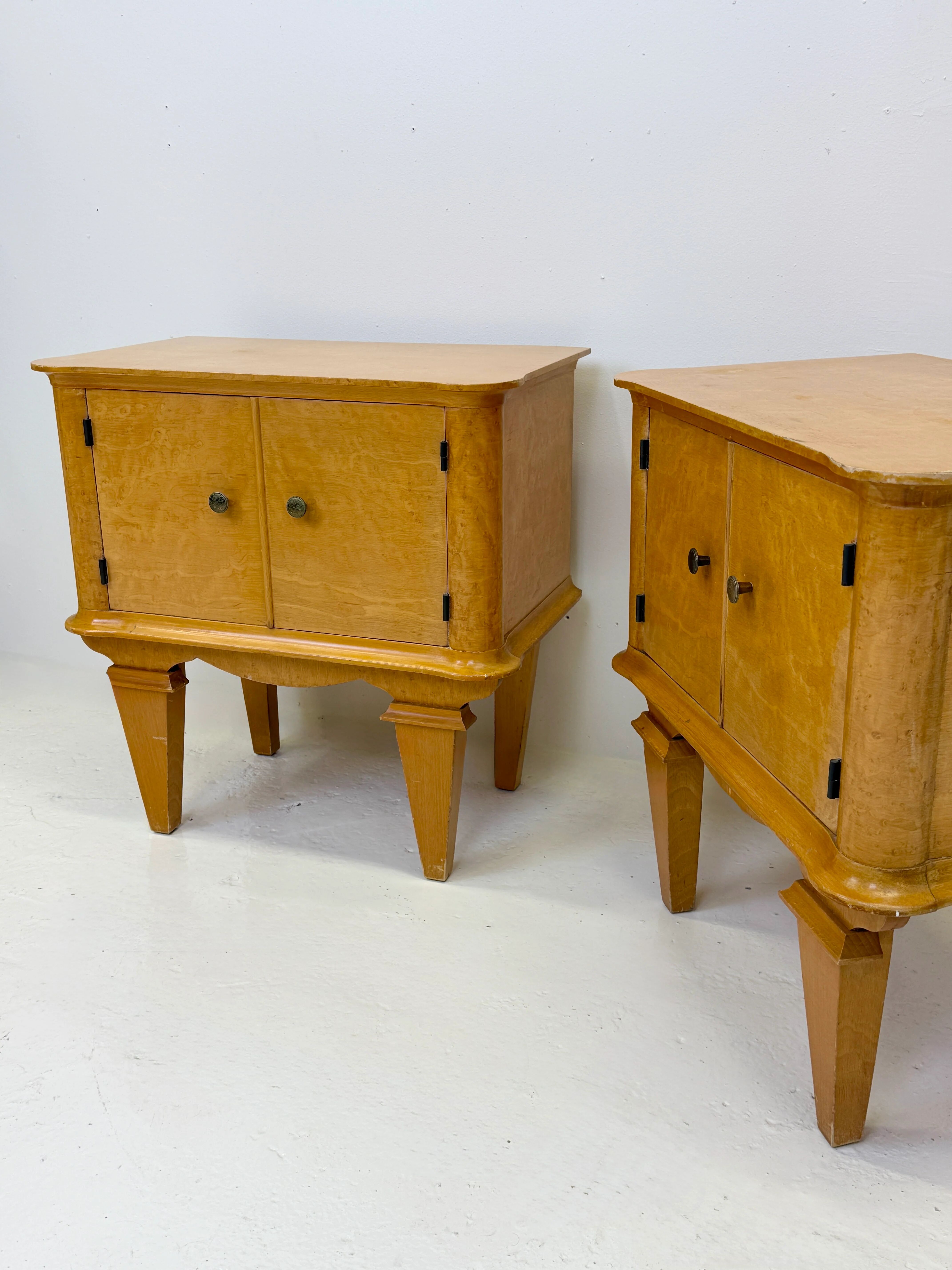 Paire de chevets "Art Déco" France, 1940s