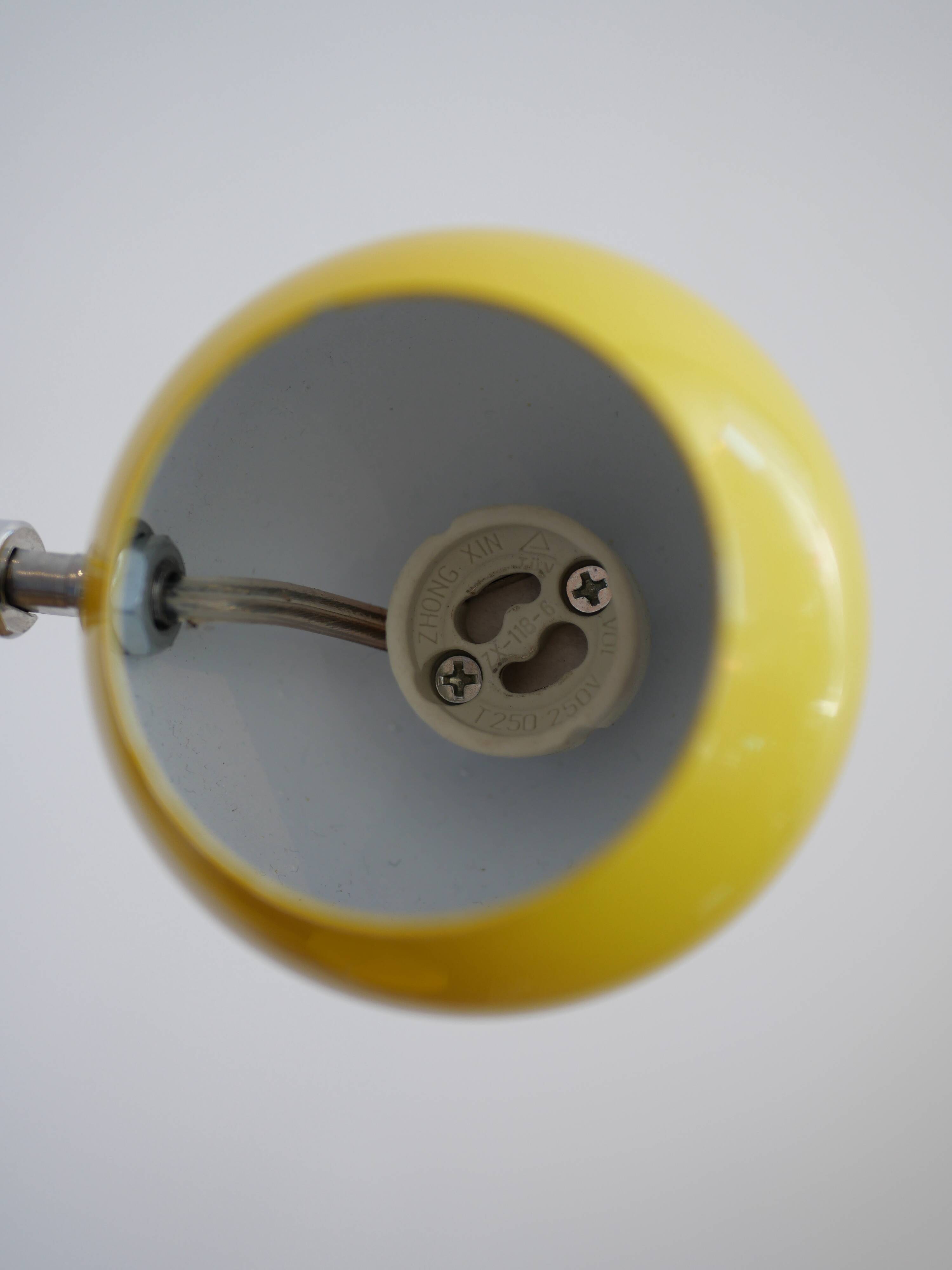Lampe eyeball jaune