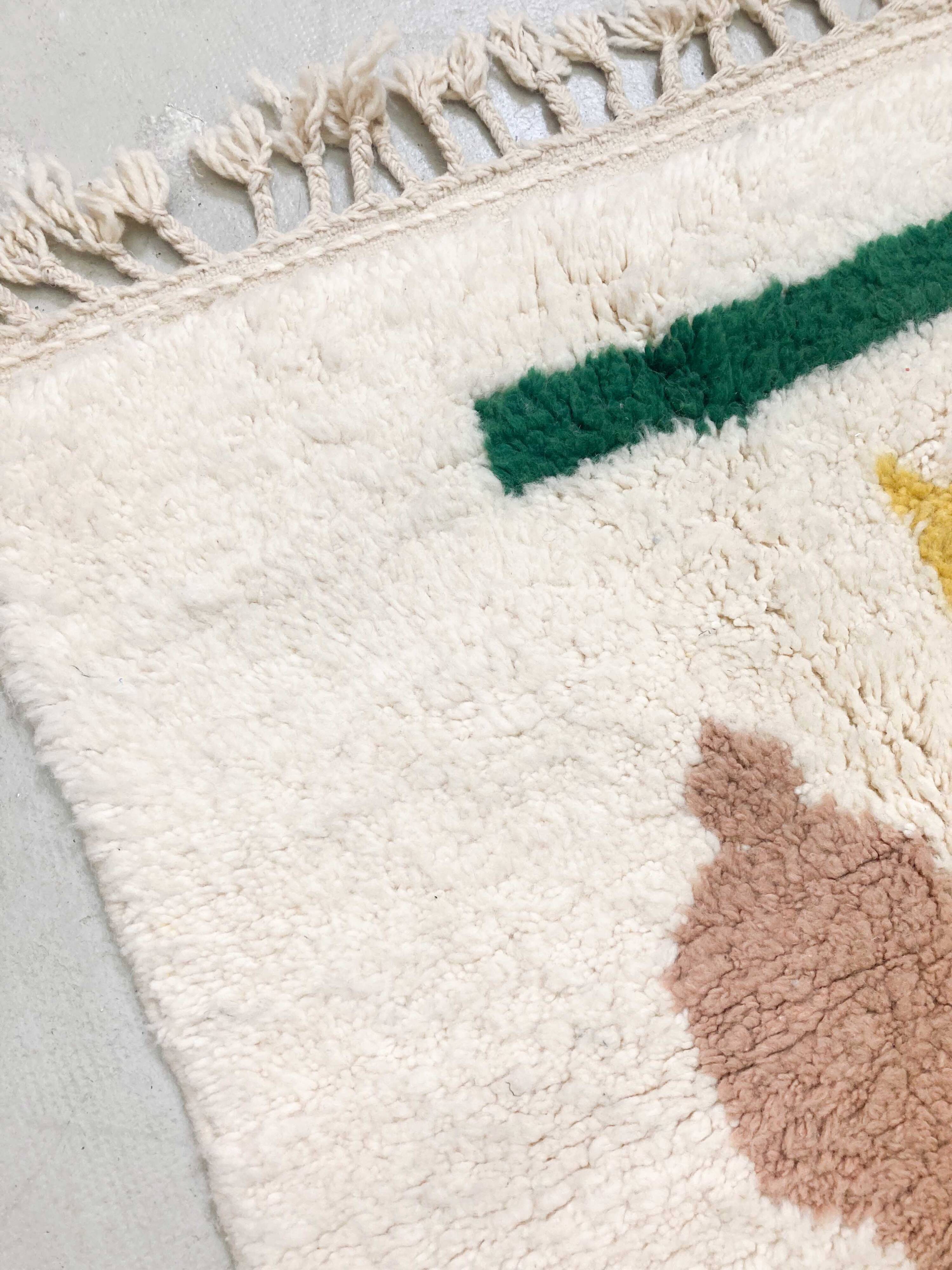 Moroccan Berber Beni Ouarain rug with colorful patterns 1.56x1.06m