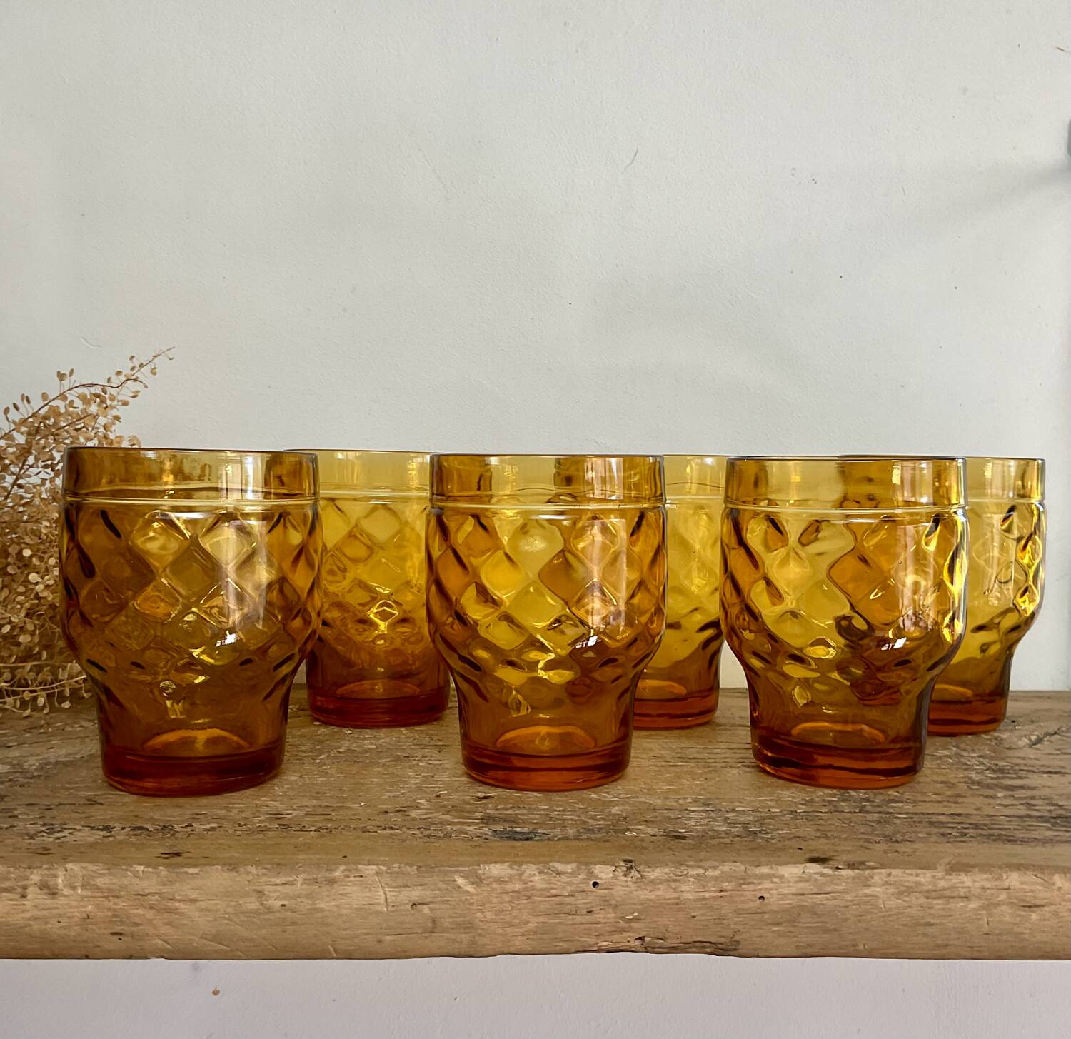 6 amber glasses