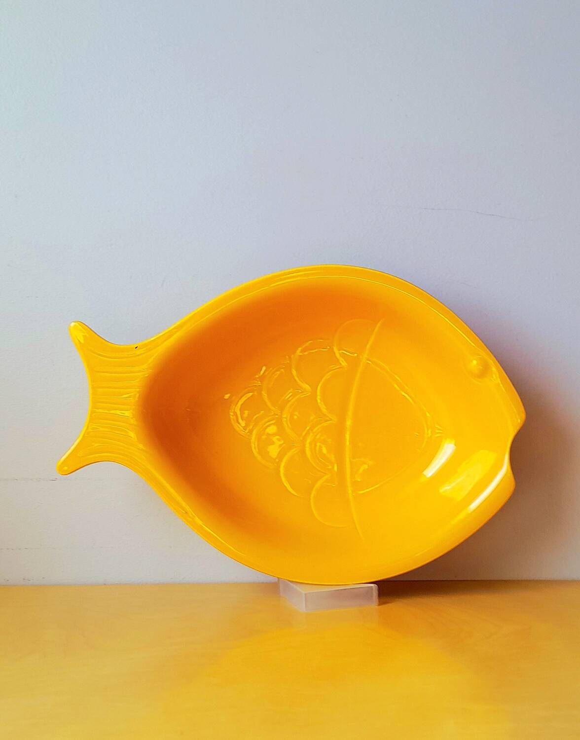 Ceramic fish dish from Brittany