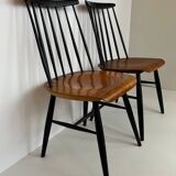Paire de chaises Fanett att. Ilmari Tapiovaara