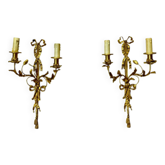 Grande Paire D’appliques En Bronze Doré De Style Louis XVI estampillée