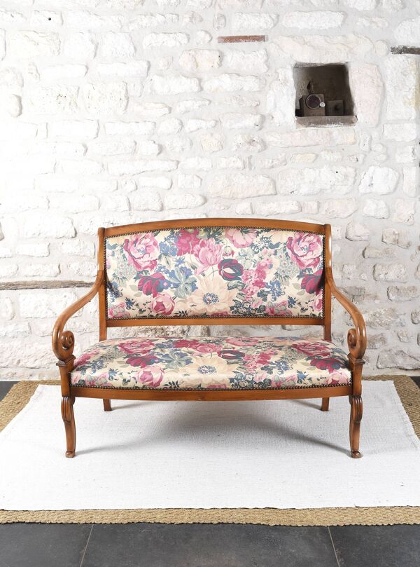 Ancienne banquette à motif floral
