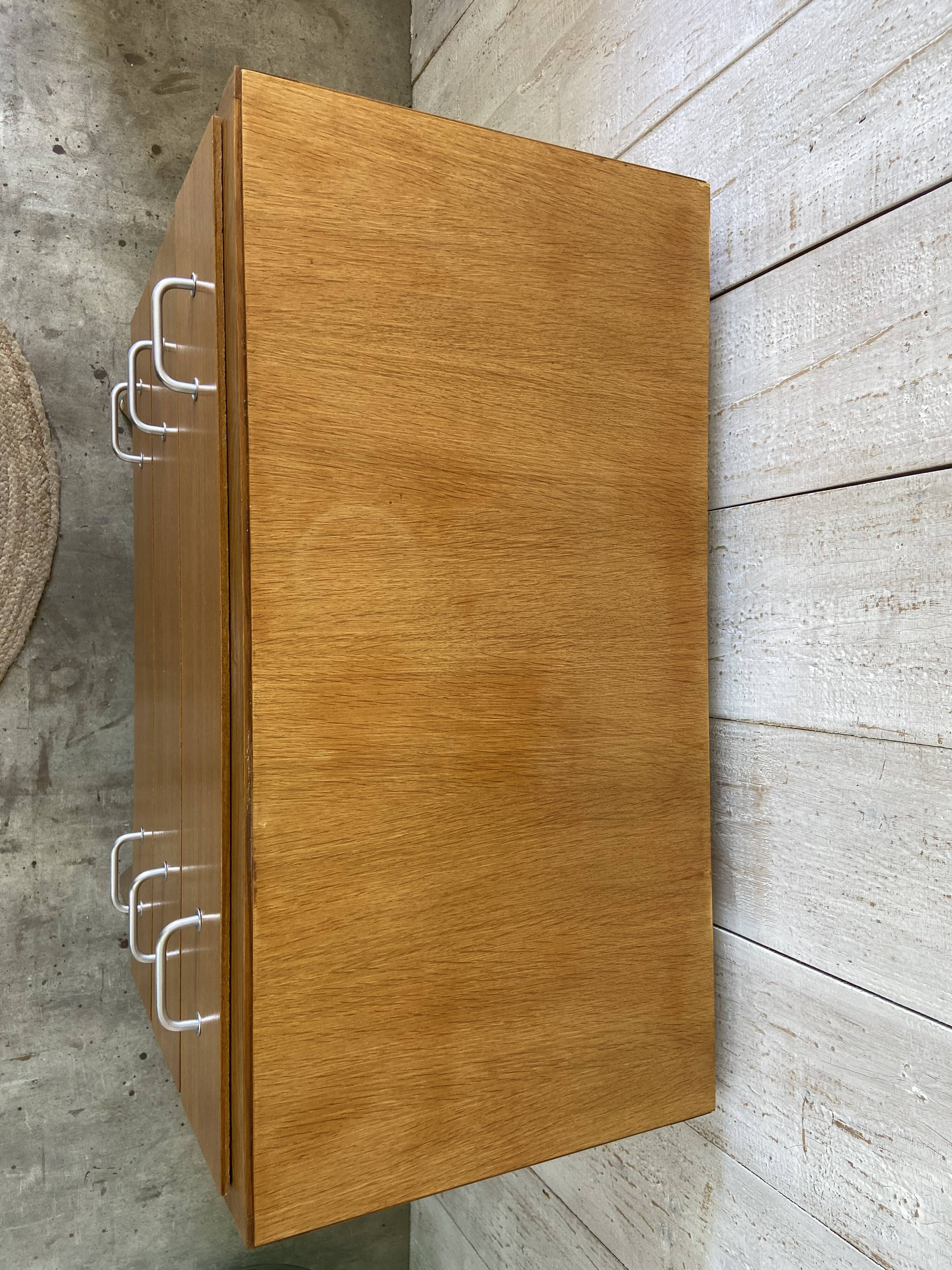 Vintage chest of drawers