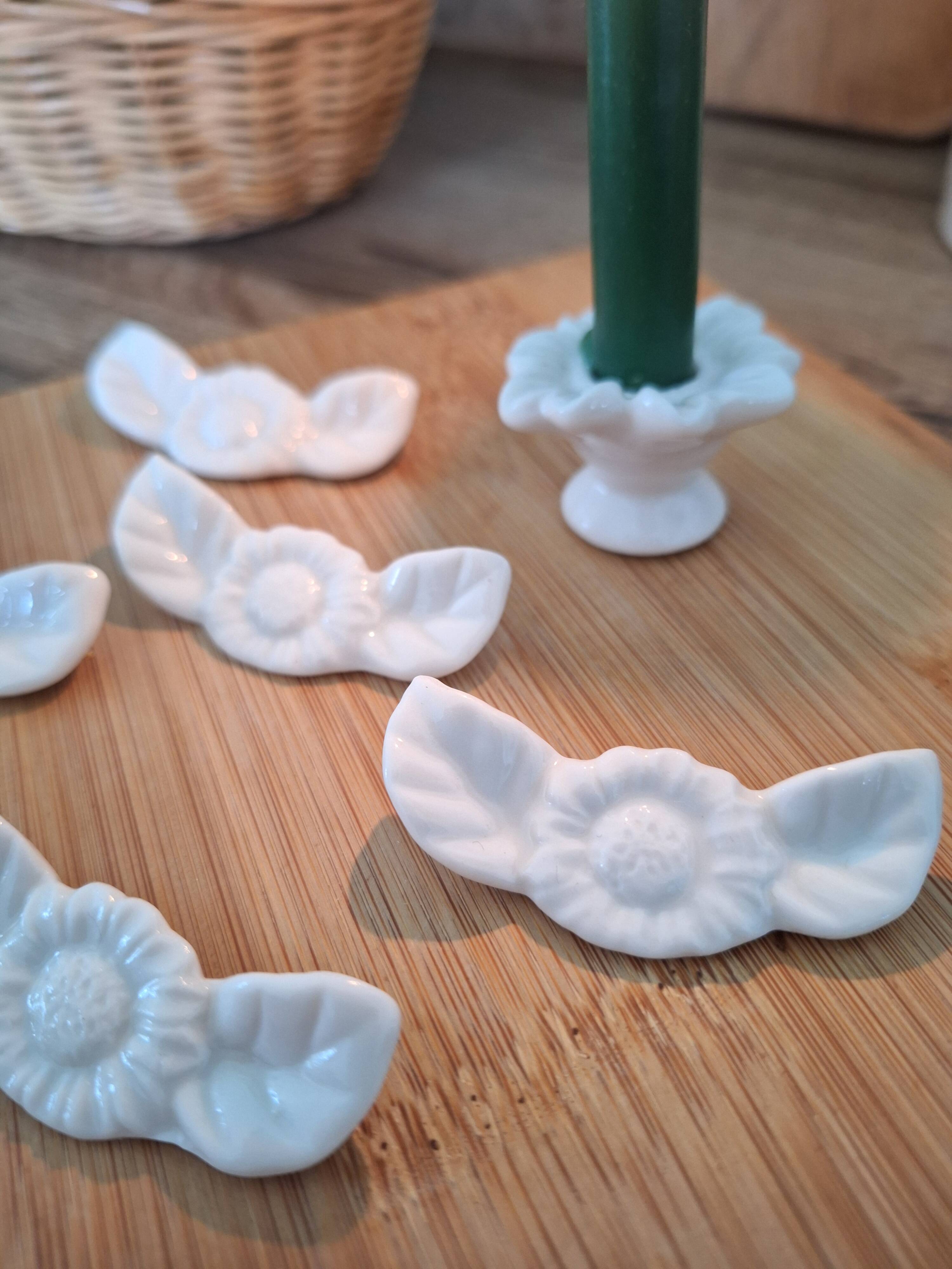 Porte couteau blanc en porcelaine