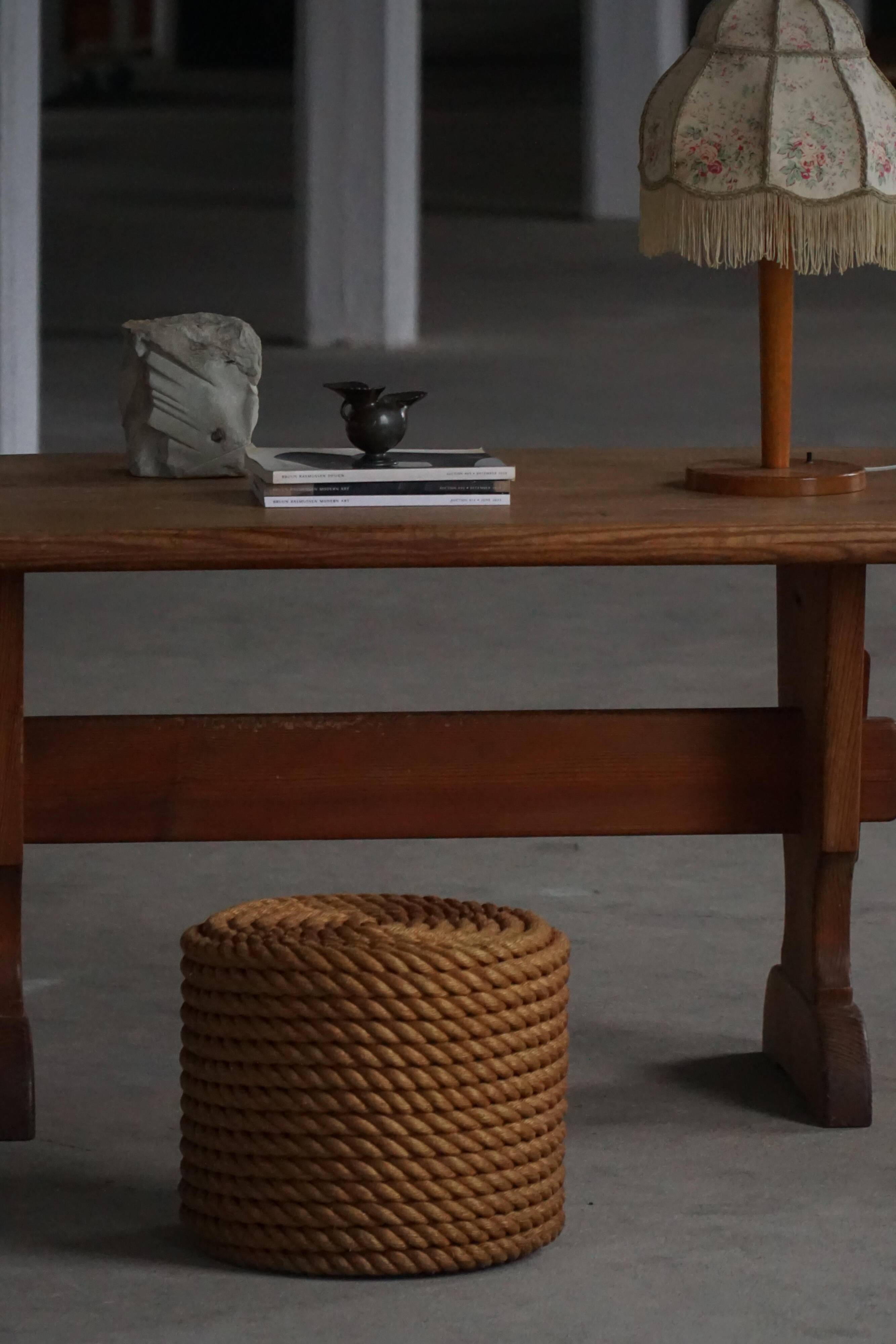 Side table / Ottoman in cord in modern French style from the late 20th century, 1980s.