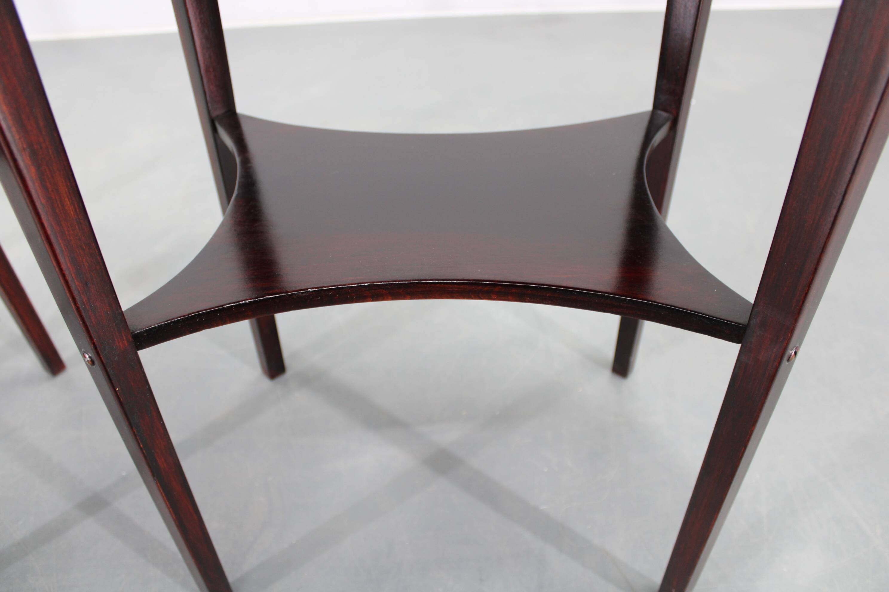 1930s pair of restored Thonet side tables No. 206, Czechoslovakia