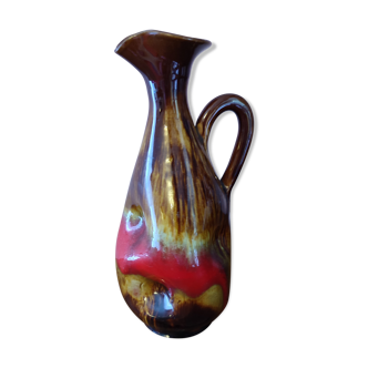 Ceramic vase from Vallaurris