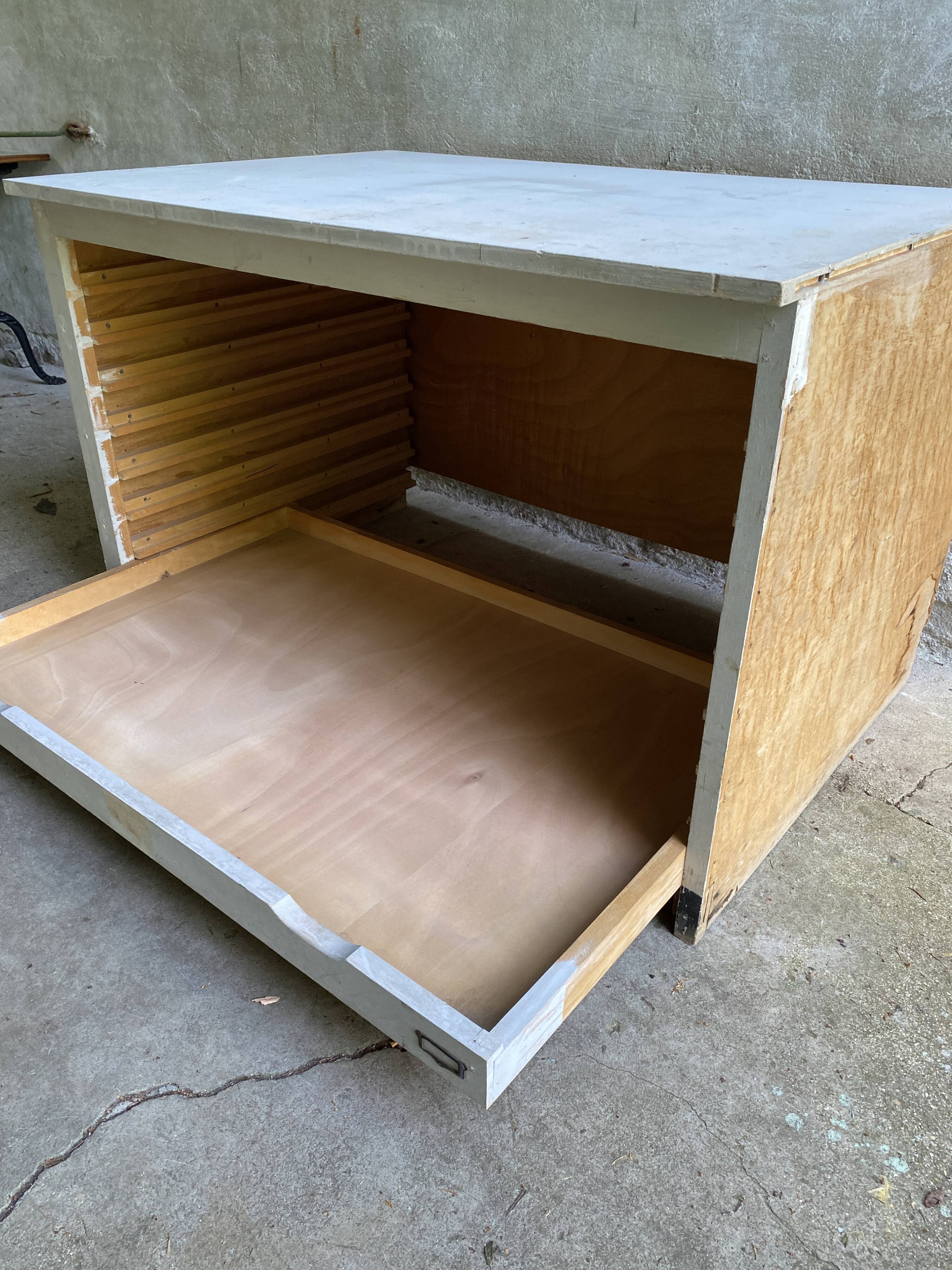 Map cabinet, vintage wooden architect's plan cabinet with 8 drawers