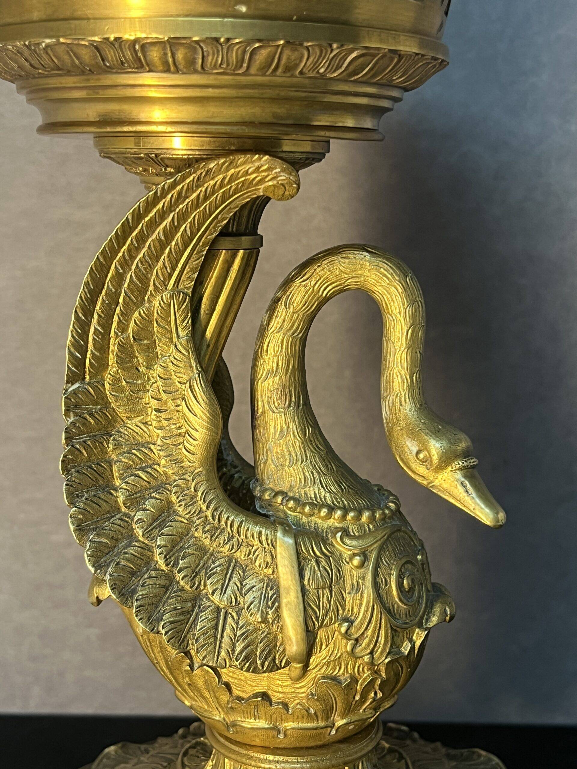 Très belle et ancienne coupe Empire DLG de Pierre-Philippe Thomire, décor de cygne