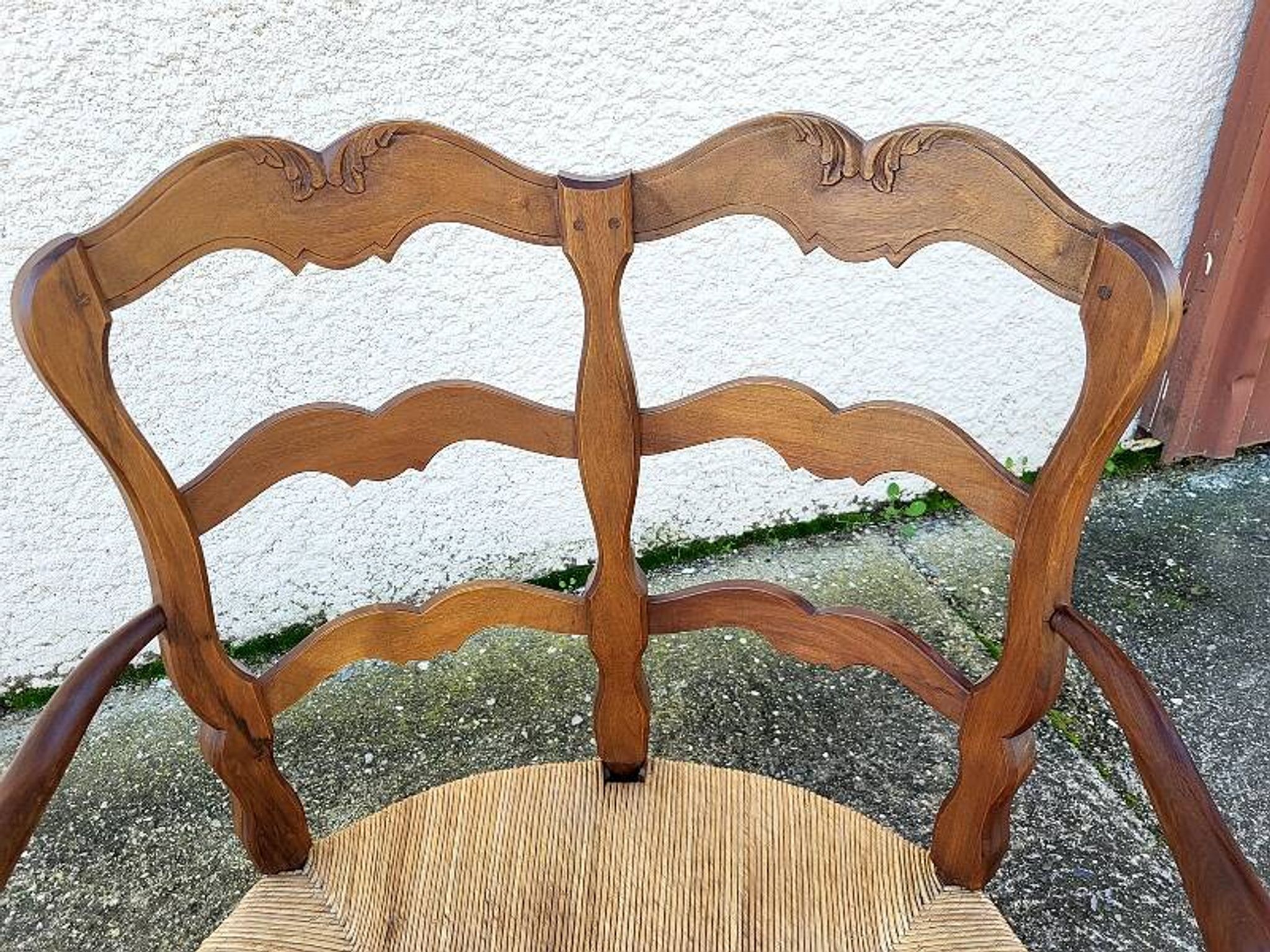 Provencal double armchair with woven rush in walnut
