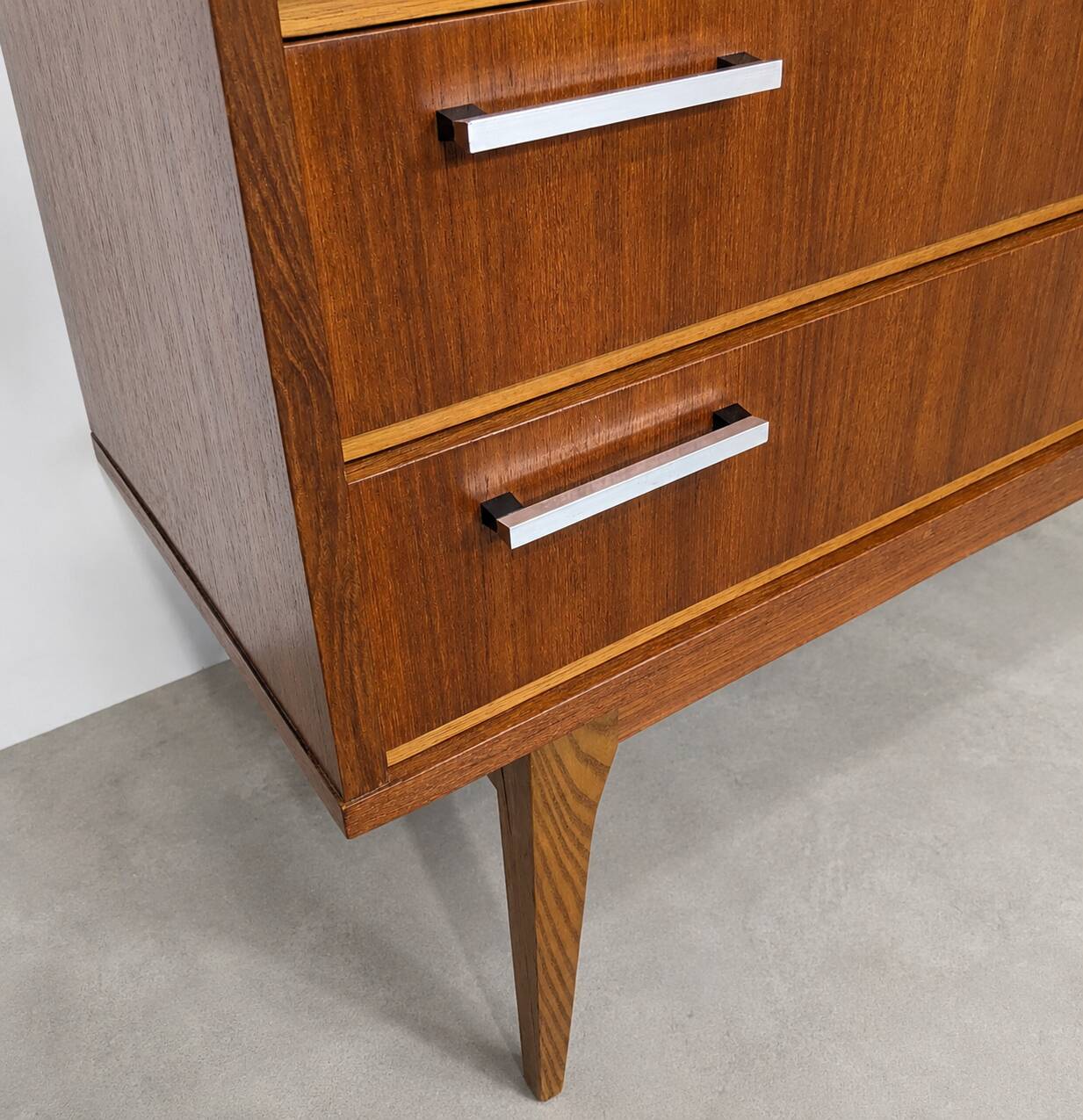 Mid-Century Modern teak chest of drawers