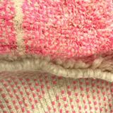 Handmade Moroccan wool rug size 150 x 250 cm pink