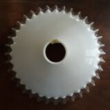 White opaline shade lace