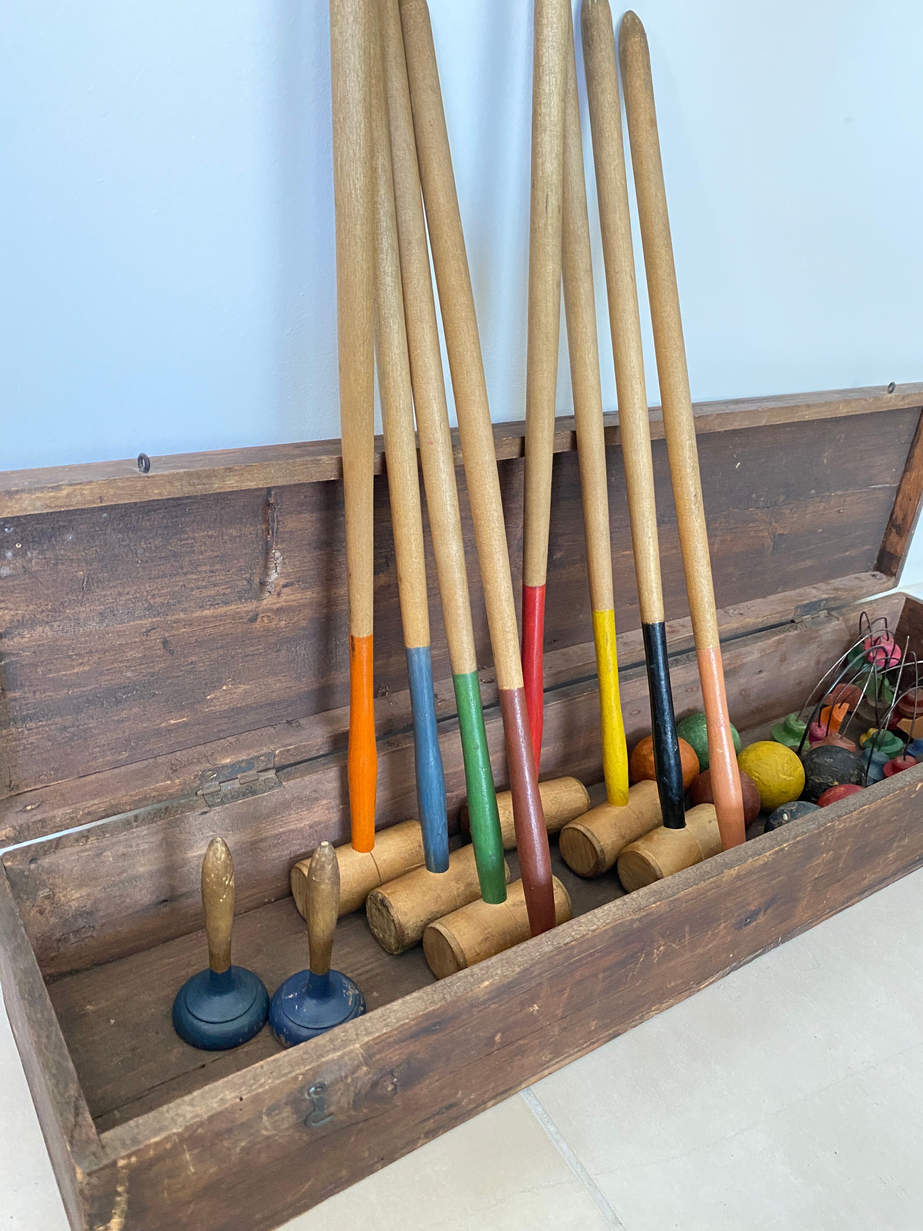 Old living room croquet game