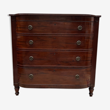 Linen chest of drawers