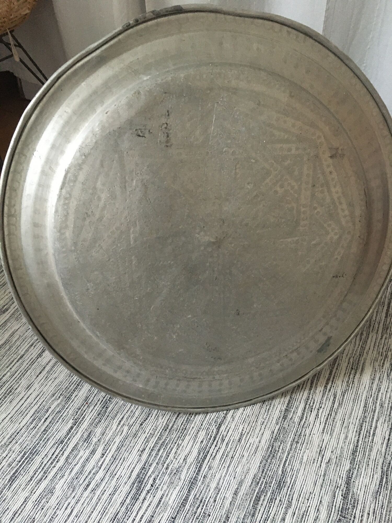 Moroccan aluminum tray on wooden tripod