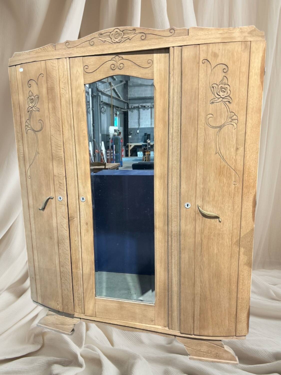Art Deco cabinet