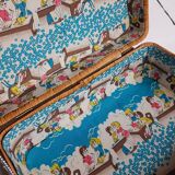 Mallette ou valisette en osier avec doublure en tissu vintage