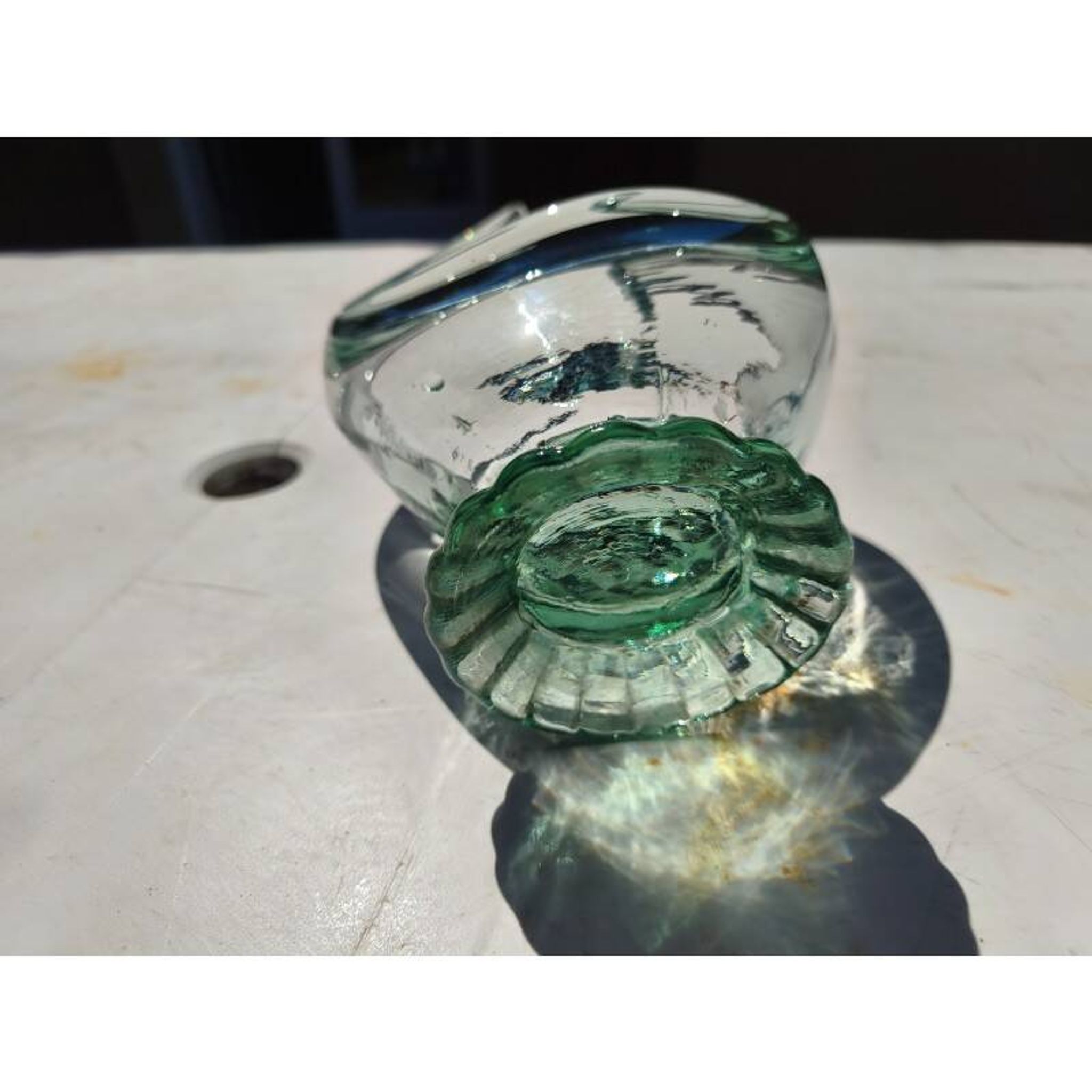 2 blue crystal and blown glass pocket vases
