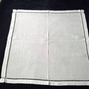 12 Serviettes de table anciennes en lin blanc 44.5 x 45.5 cm