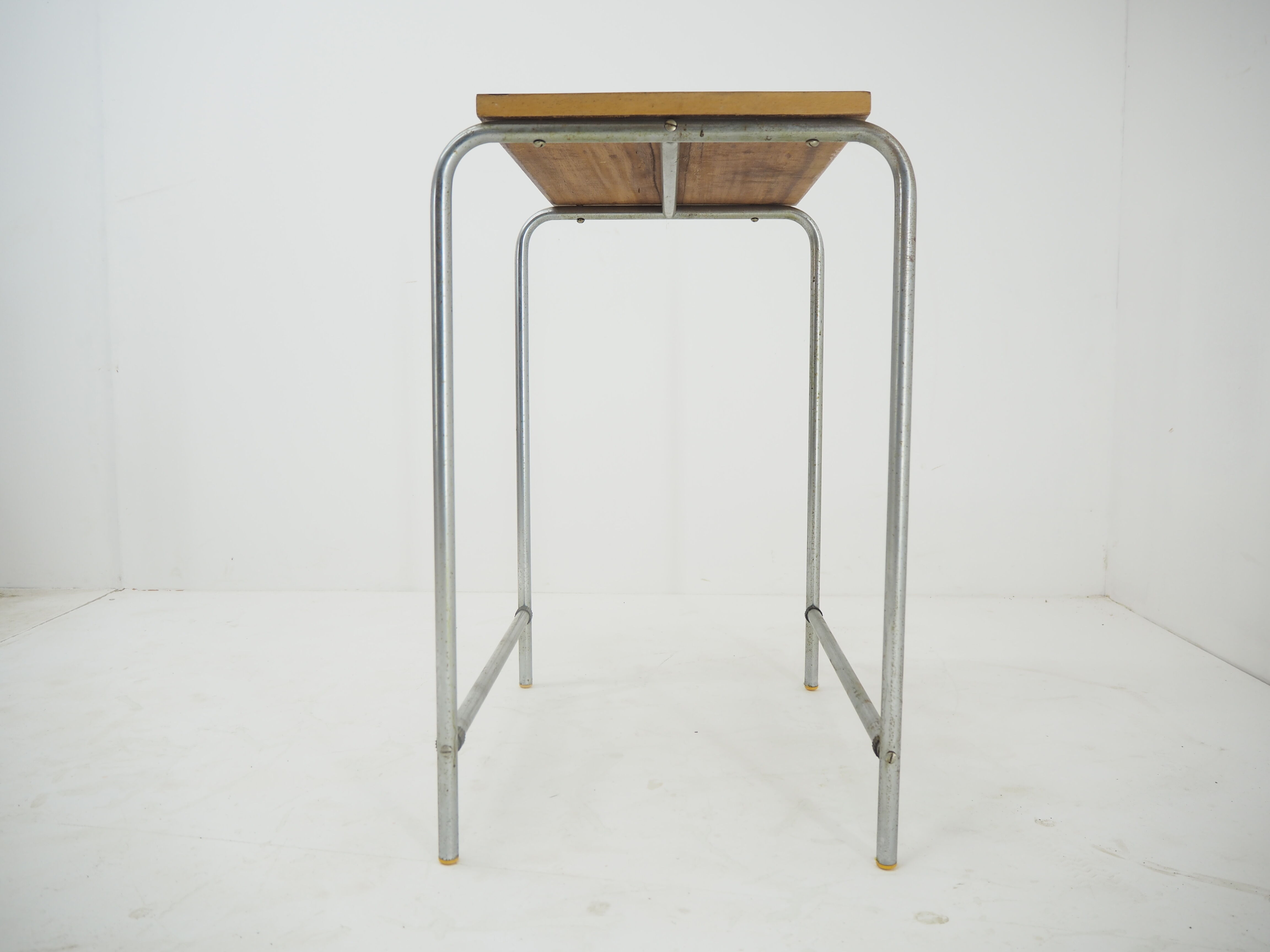 Table d’appoint en chrome du milieu du siècle, années 1960