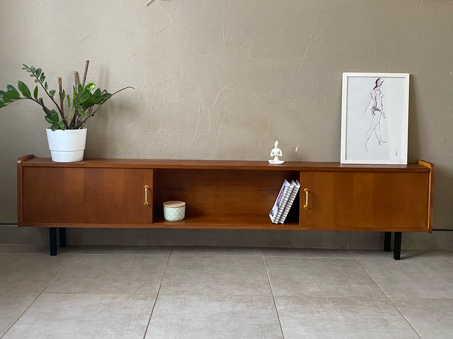 Vintage row from the 50s-60s