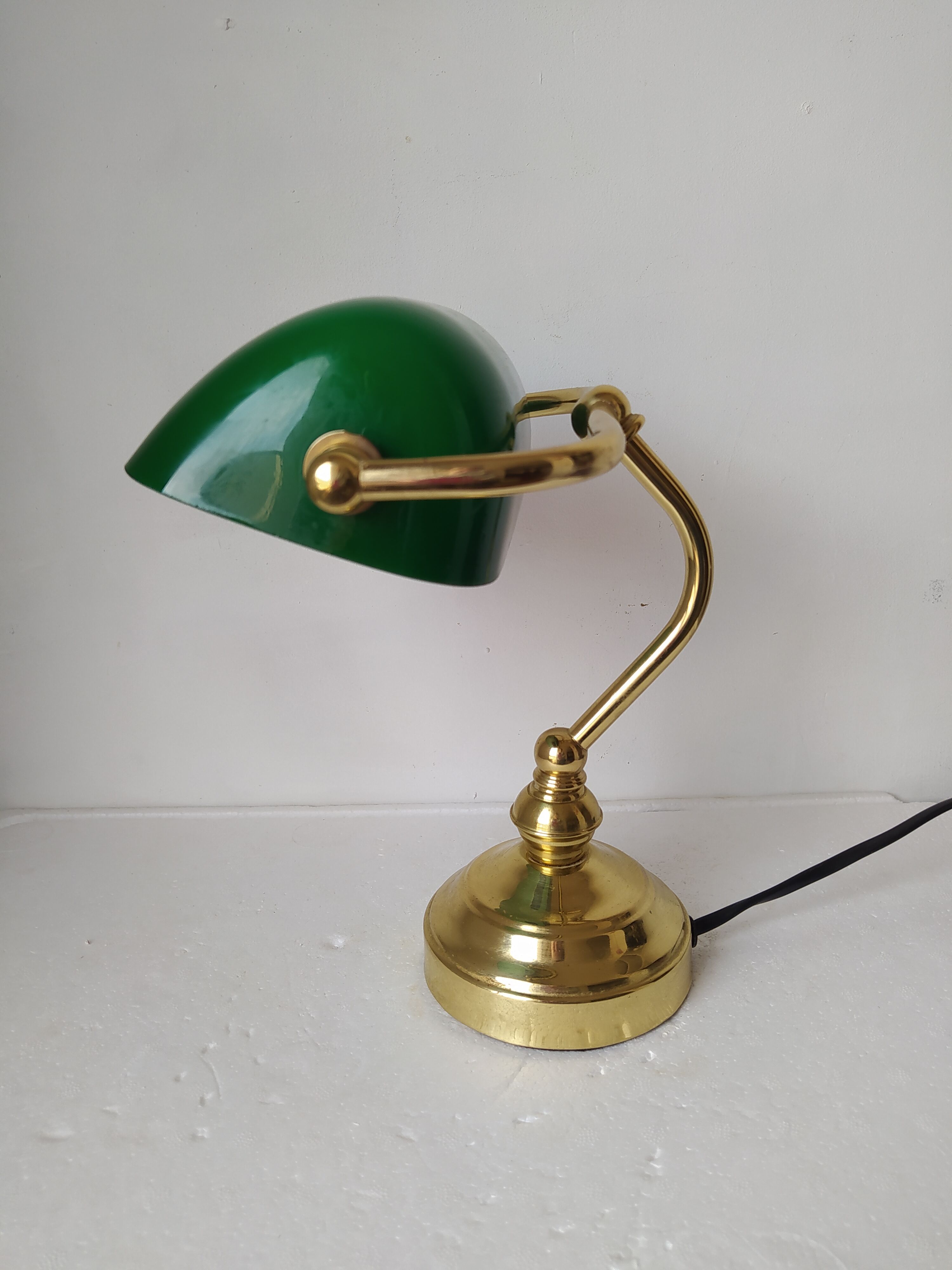 Banker's lamp