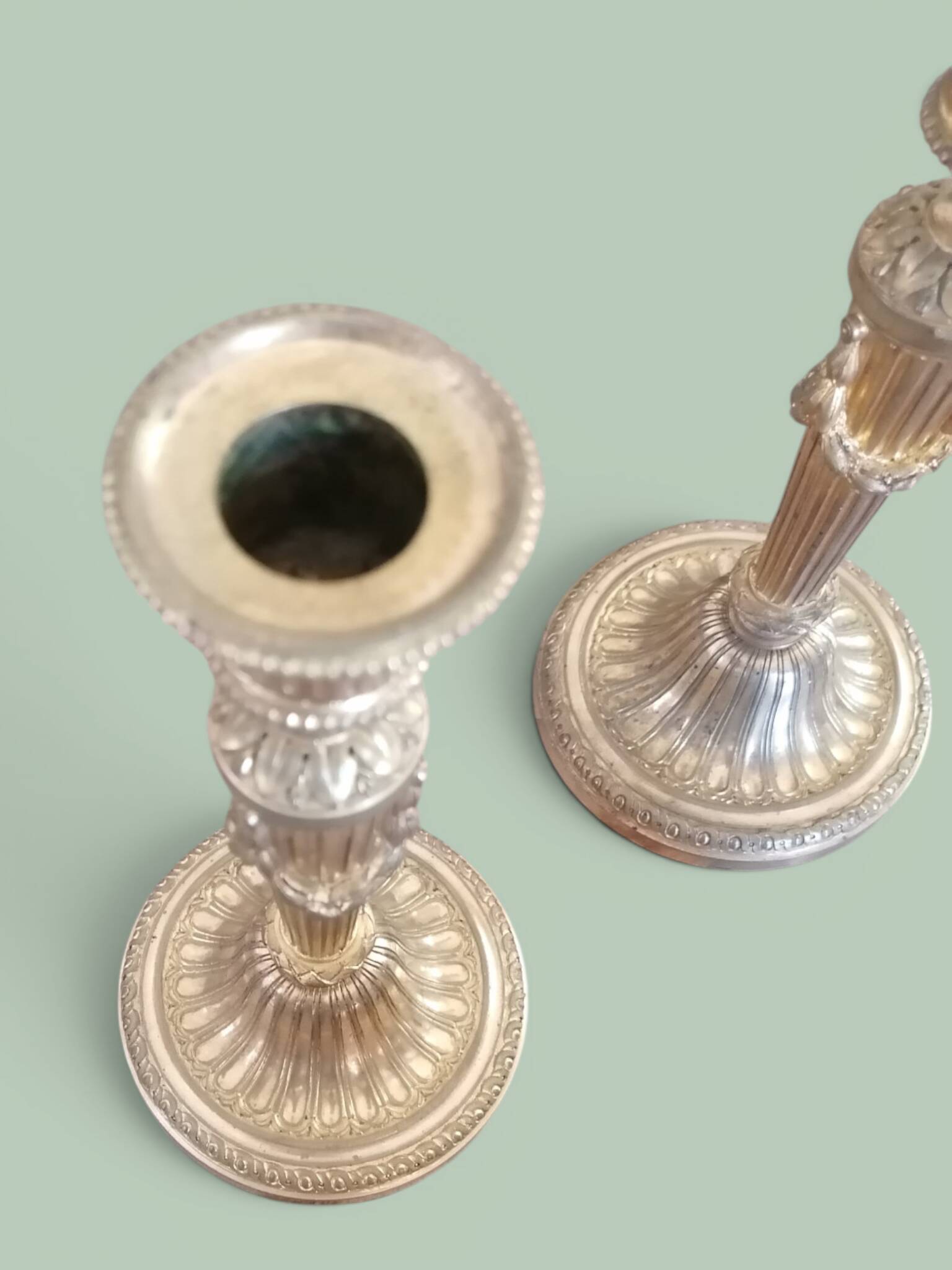 Pair of gilded bronze candlesticks - Louis XVI style.