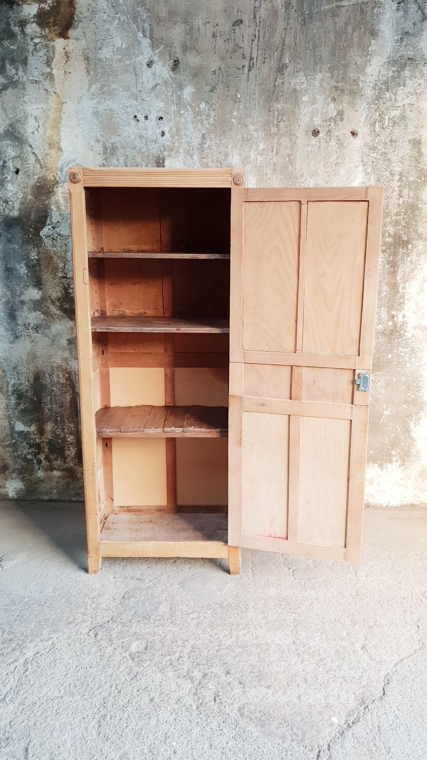 Vintage Parisian wardrobe