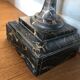 Socle en marbre
