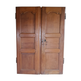 2 doors walnut cabinet façade