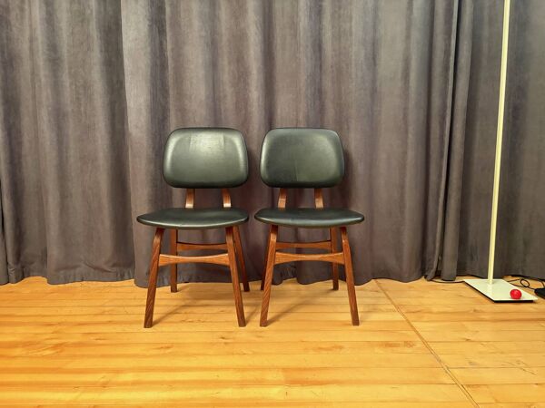 Pair of Borge Mogensen-style chairs, Denmark, 1960s