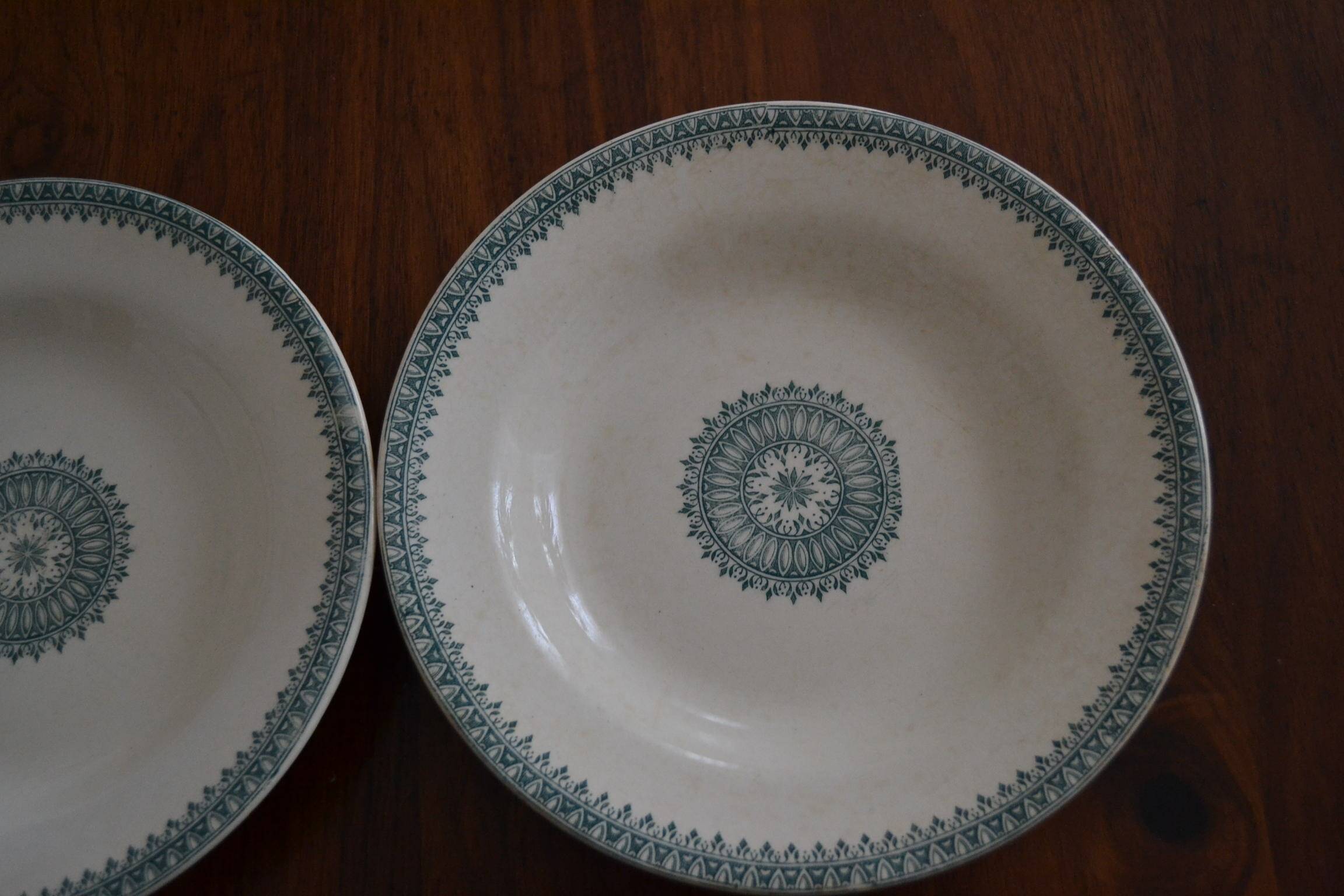 Ironstone plates, English pattern