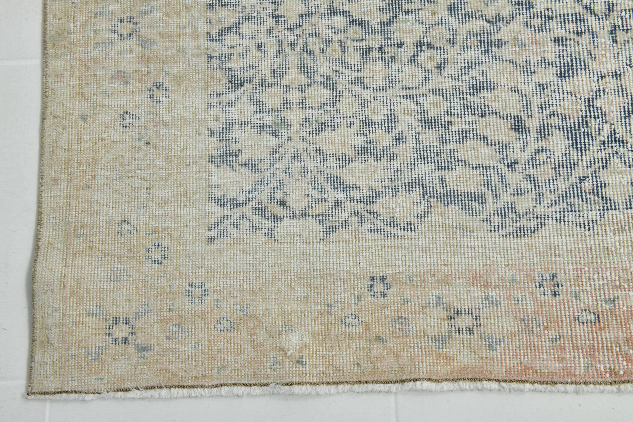 5x8 Navy Blue Beige Vintage Persian Rug, 144x259Cm SK 21485