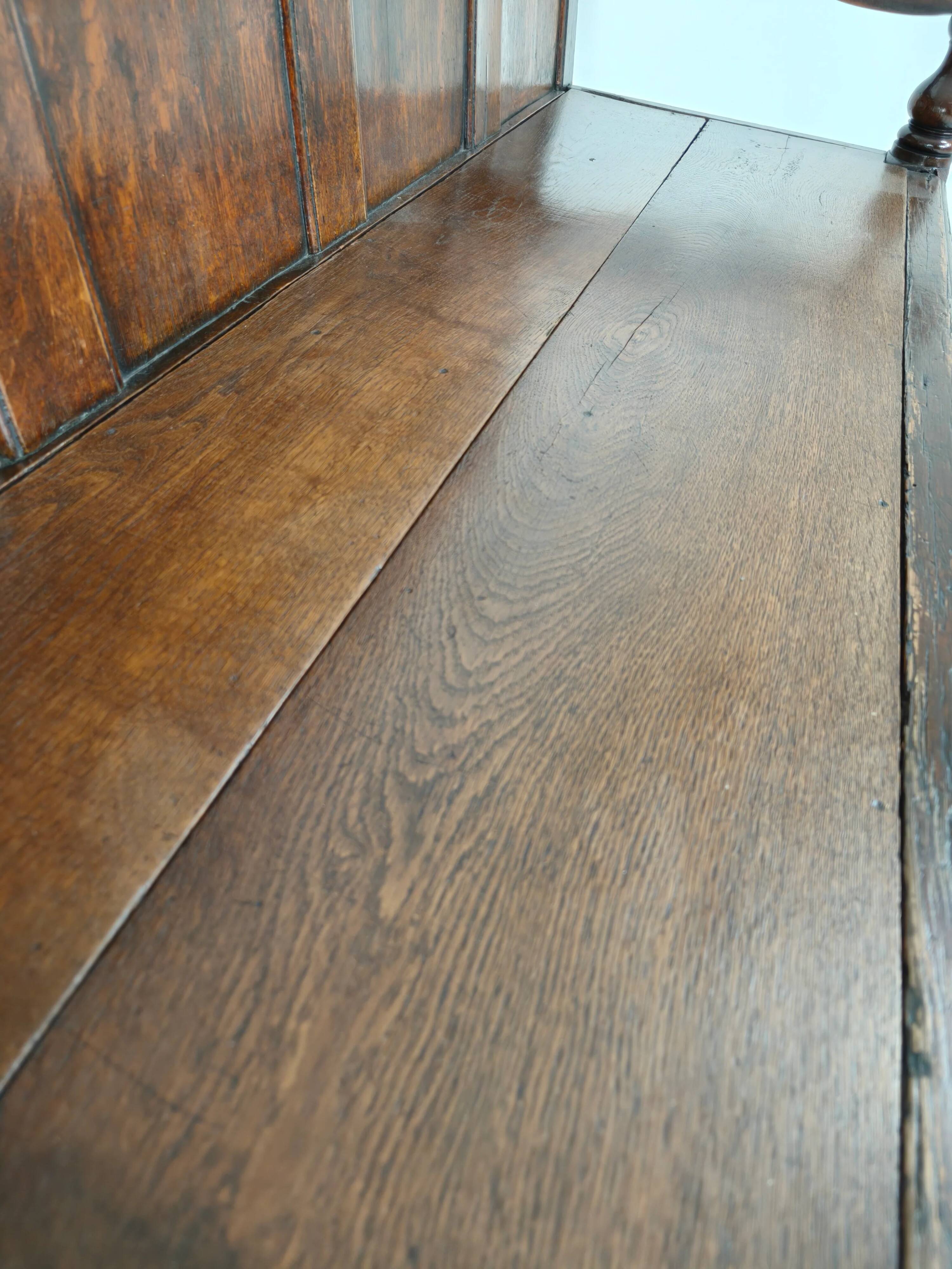 18th century Georgian oak settle bench – dated circa 1790